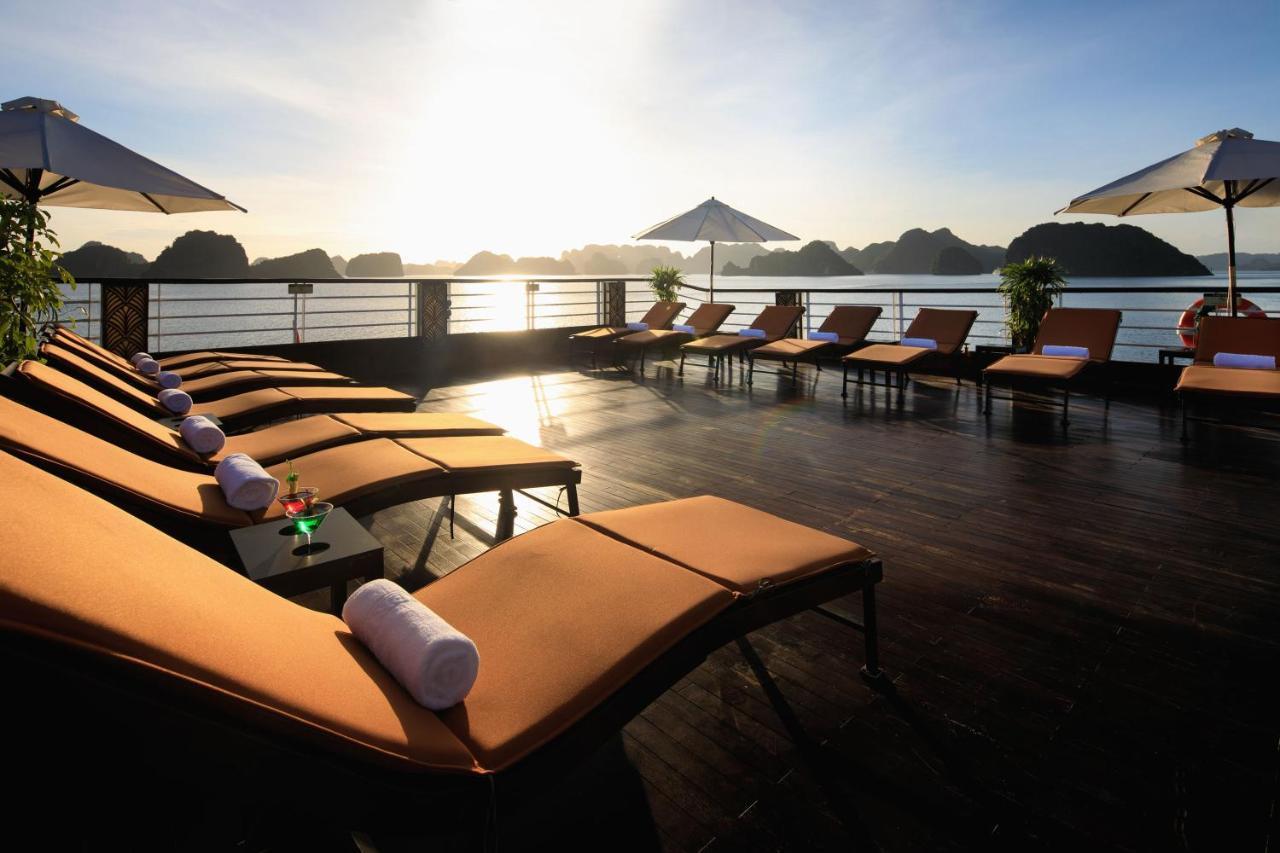 Hotel V'Spirit Cruise Hạ Long Exterior foto